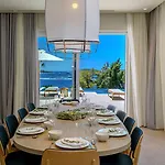 Villa Crystalsea 1 & 2 Infinity Heatedpool Seaview