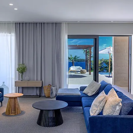Vila Crystalsea 1 & 2 Infinity Heatedpool Seaview