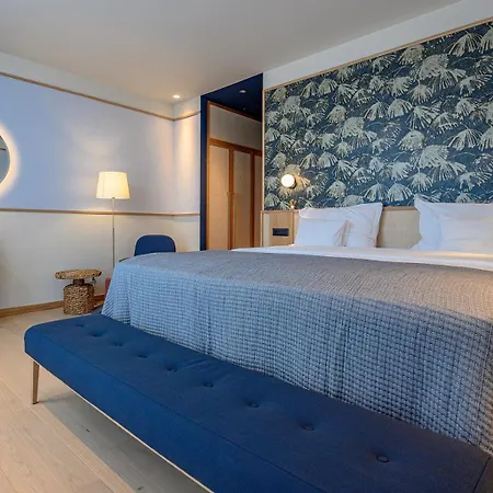Vila Crystalsea 1 & 2 Infinity Heatedpool Seaview *