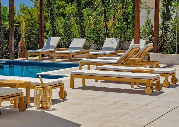 Vila Crystalsea 1 & 2 Infinity Heatedpool Seaview Hvar Town
