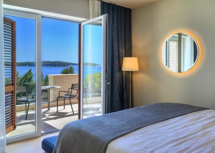 Vila Crystalsea 1 & 2 Infinity Heatedpool Seaview *